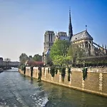 Apartament Notre Dame