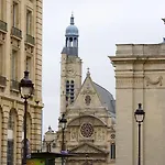 Apartament Notre Dame
