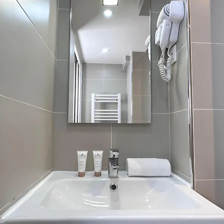Notre Dame - Deluxe