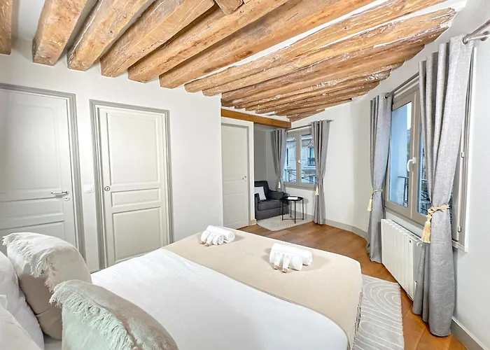 Notre Dame Apartament *